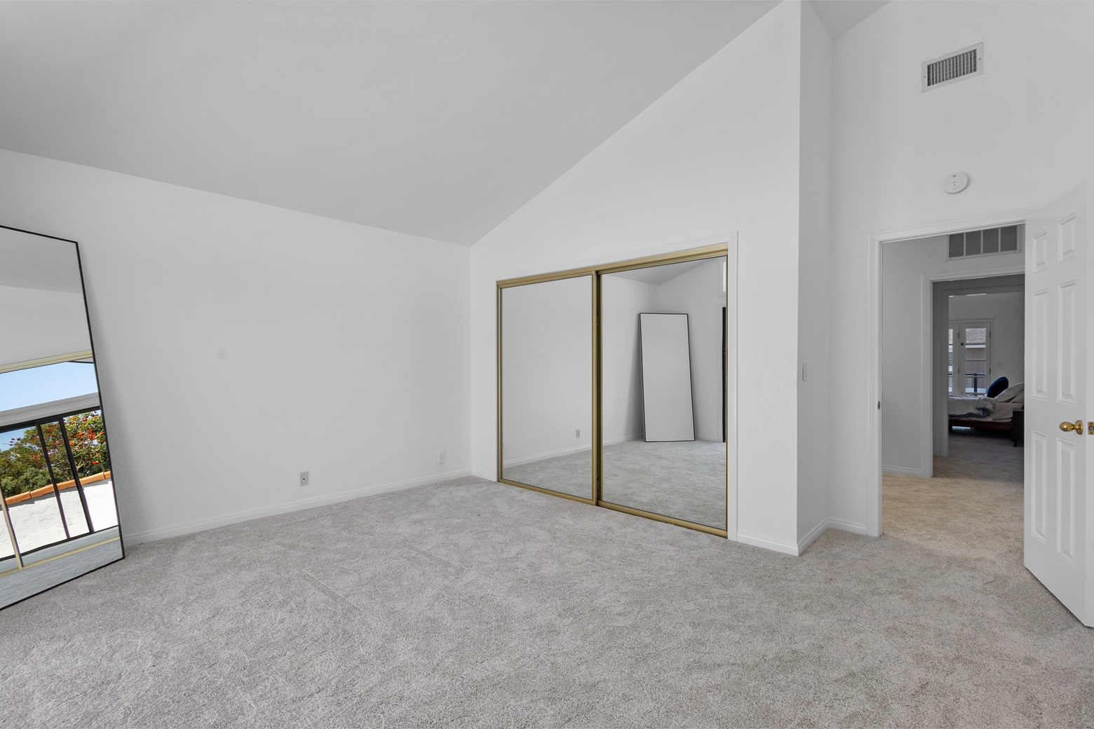 Gallery Item